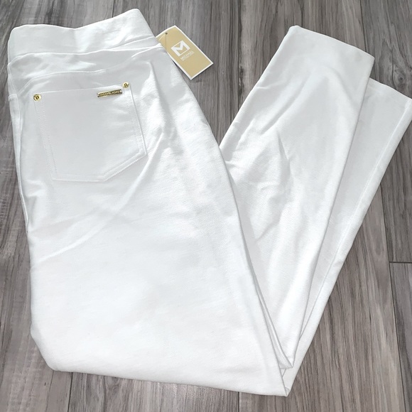 🆕MK White Pull-On Pants with Gold Accents - Picture 5 of 5